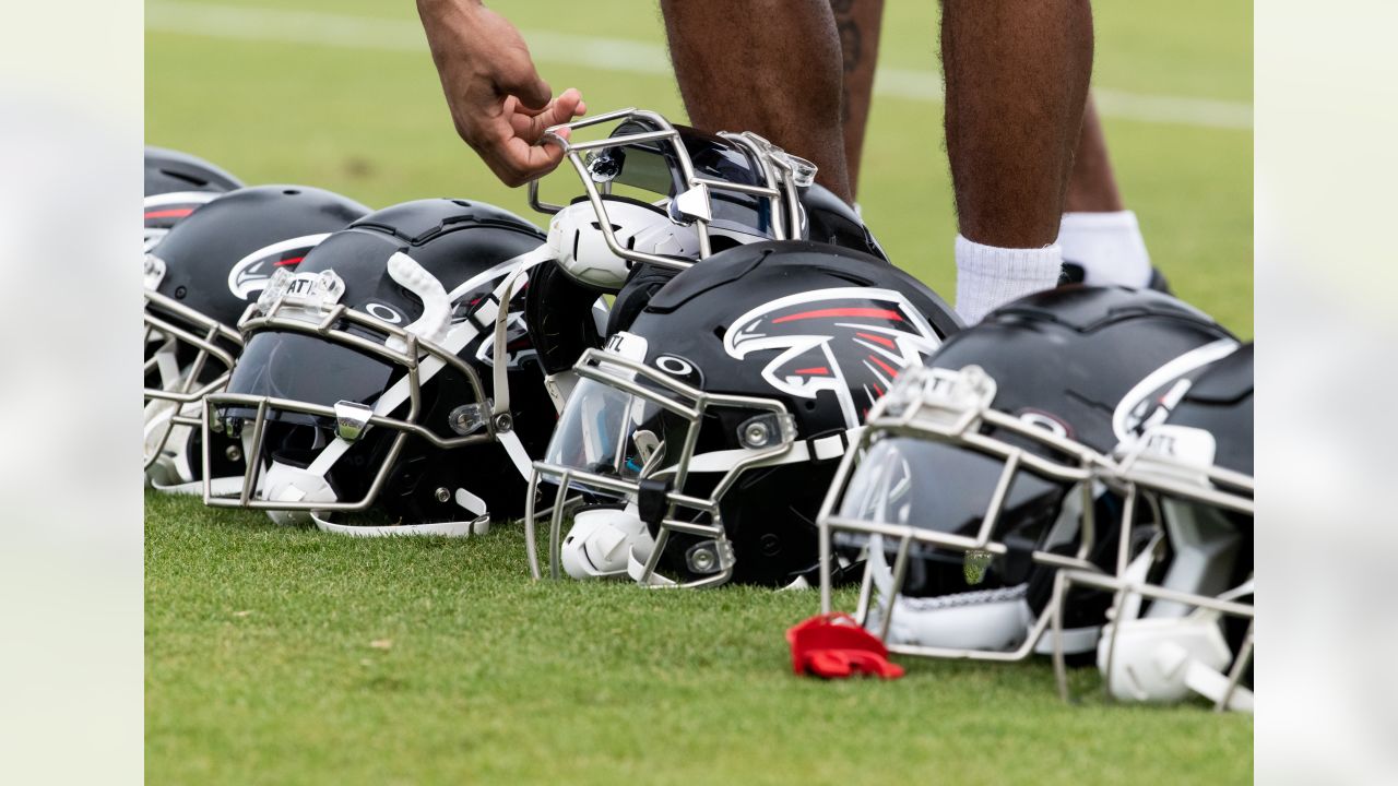 Falcons training camp battles: Right tackle - The Falcoholic