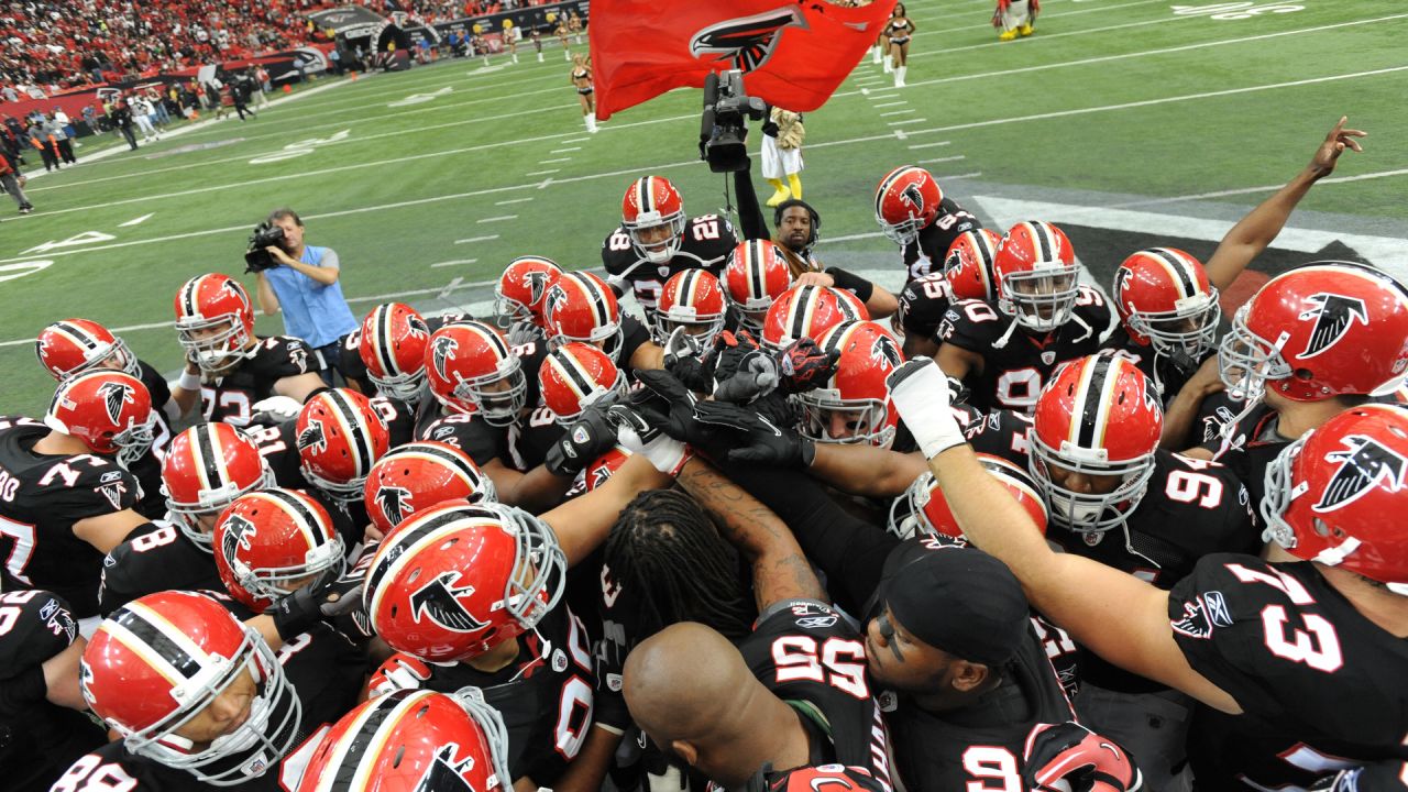 Falcons honoring past, looking to future while wearing iconic red helmets