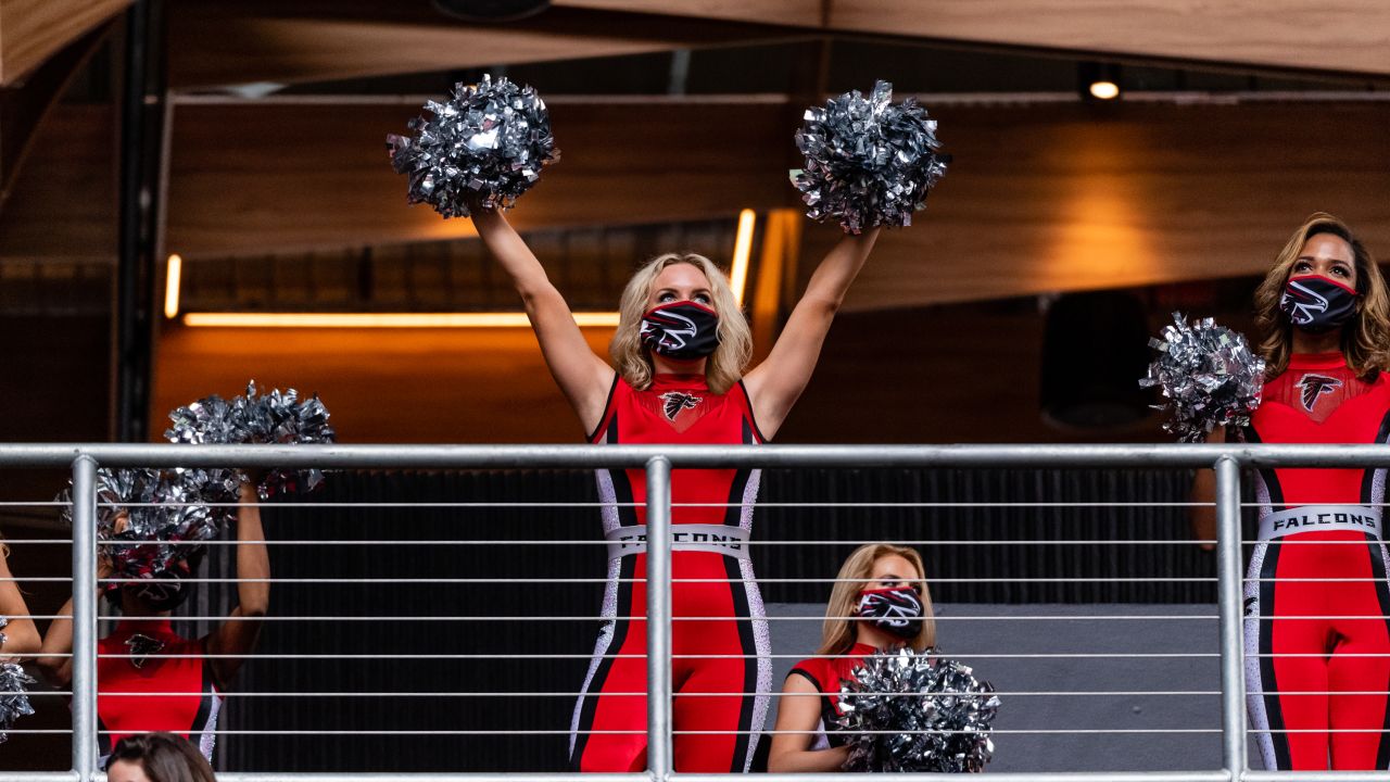 Lions vs. Falcons: Cheer Photos