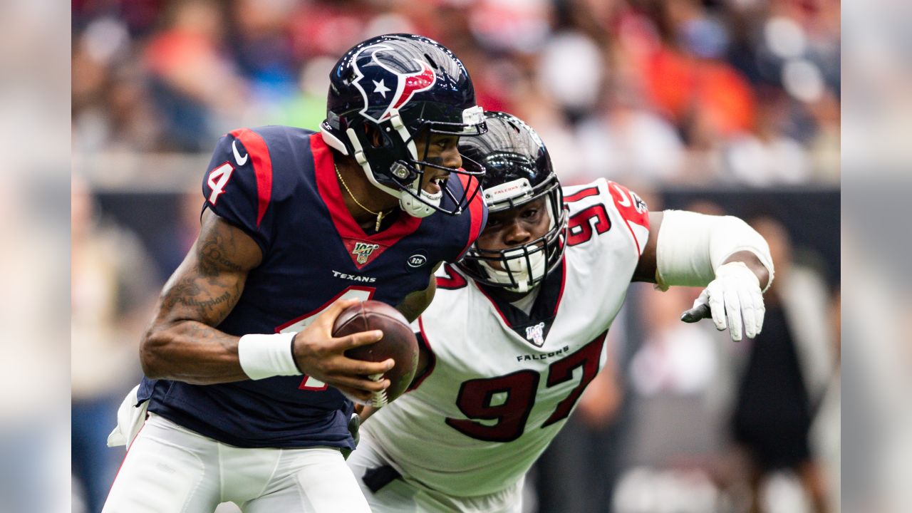 Featured Falcon Friday: Nose Tackle Grady Jarrett