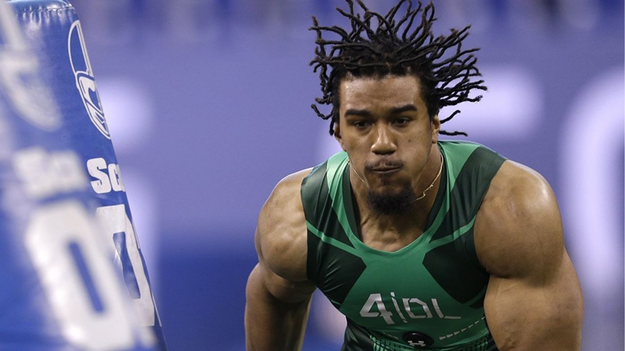 Clemson Football on X: Vic Beasley did 35 reps of 225 lbs. on the