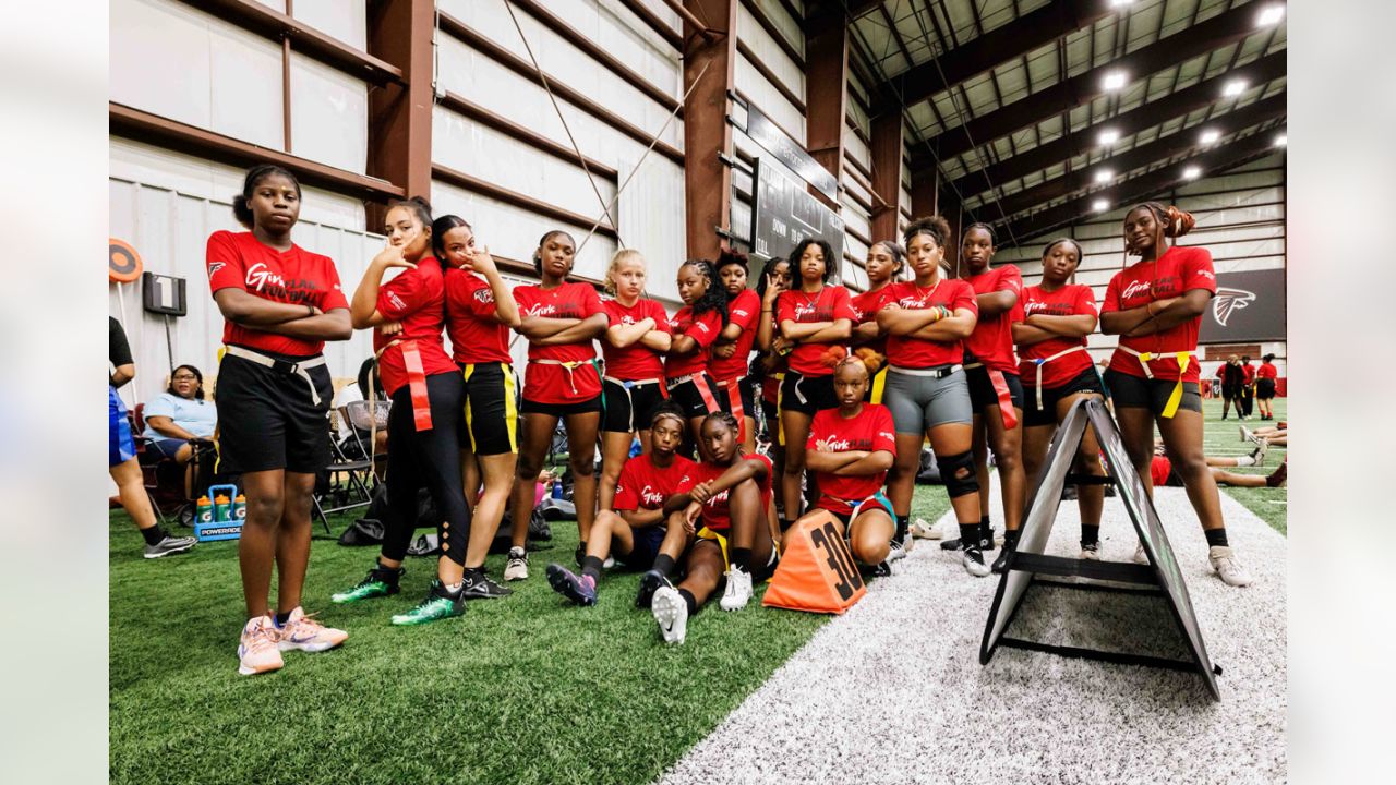 NFL FLAG on X: The @AtlantaFalcons Girls Flag Football Coaching Clinic  starts TOMORROW❗️ Speaker lineup includes @wflagfootball head coach  @lizsowers3 