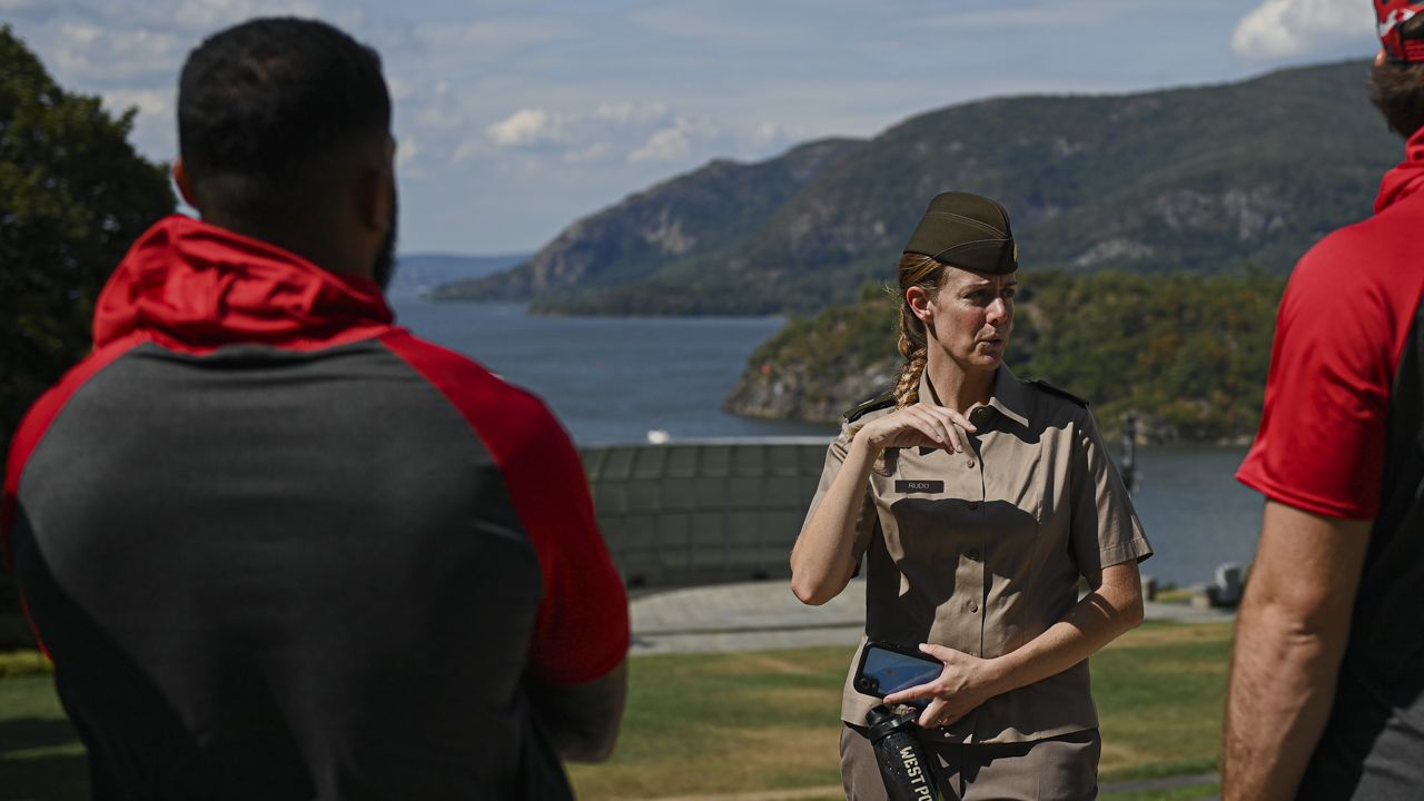 What Falcons took from 'inspiring' trip to U.S. Military Academy at West  Point