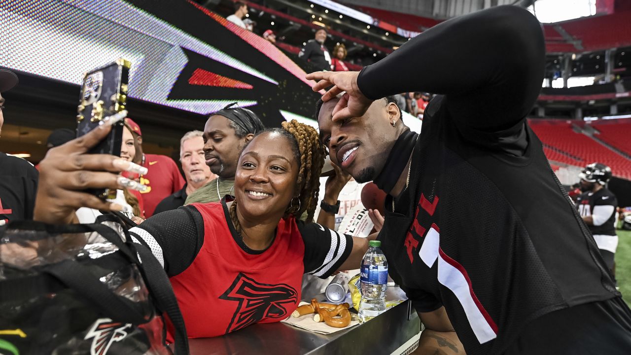 Atlanta Falcons Host Open Practice For Fans At Mercedes-Benz Stadium July  29