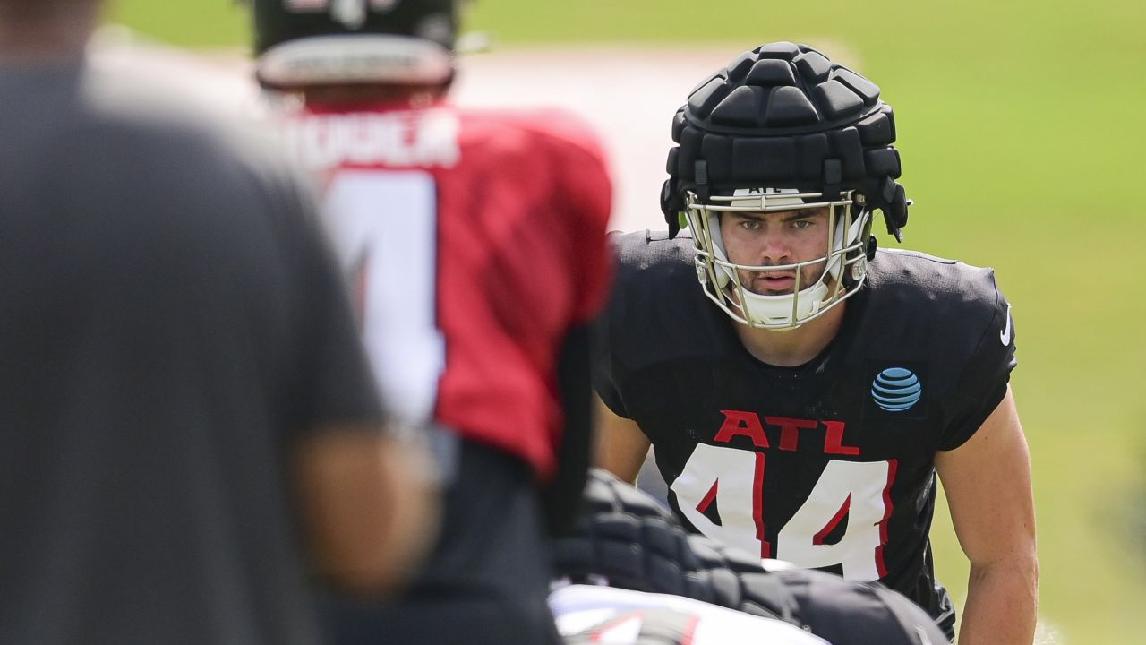 Camp report: A heavier DeAngelo Malone focused on technique, Marcus  Mariota, Feleipe Franks, Cordarrelle Patterson and more from Falcons  practice