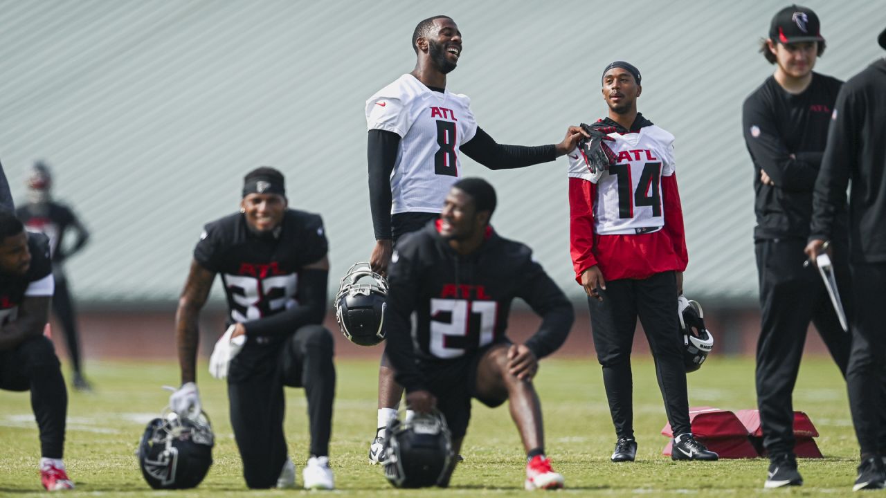 Falcons rule out starters for Week 9 contest against Chargers