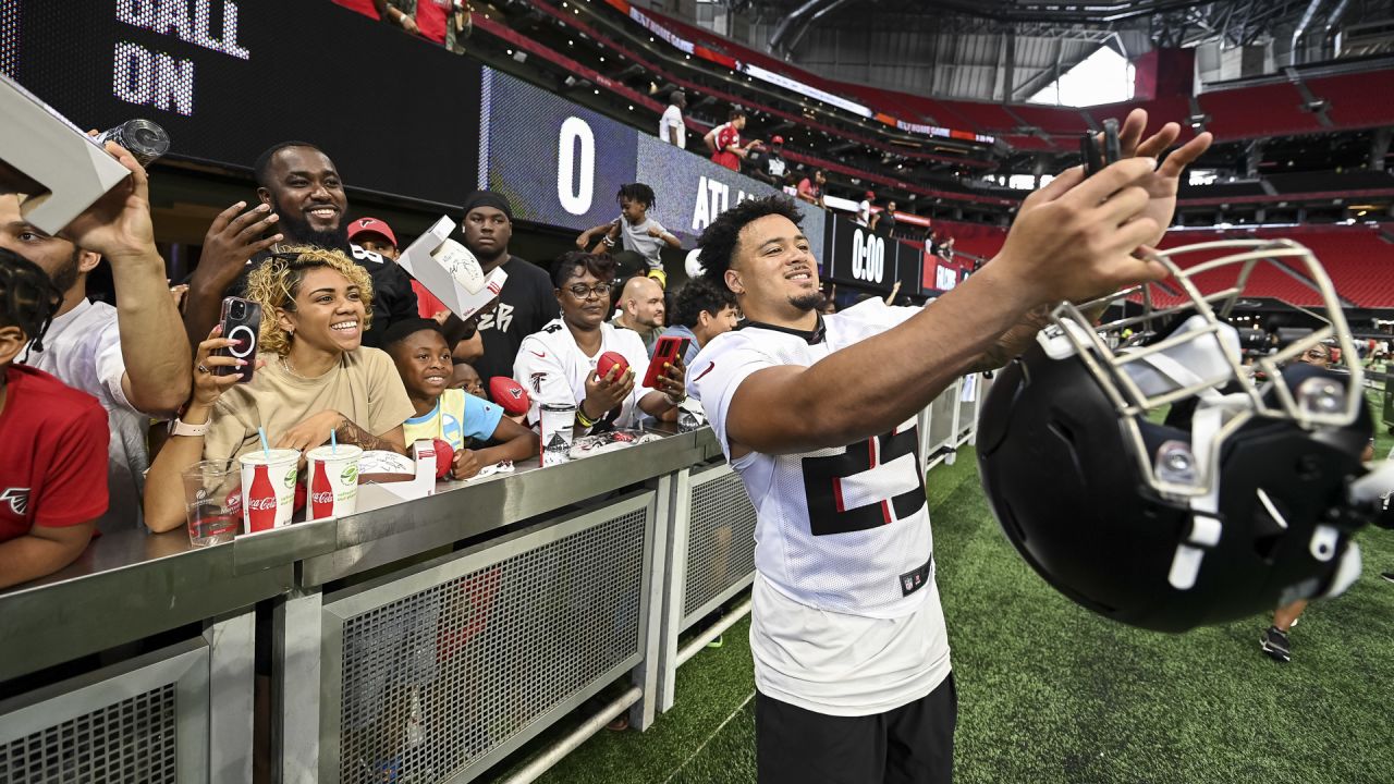 Atlanta Falcons to host open practice for fans at Mercedes-Benz Stadium