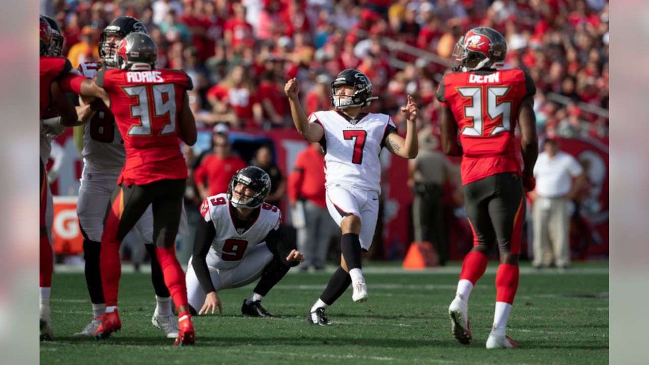 Literally just a picture of Younghoe Koo : r/falcons