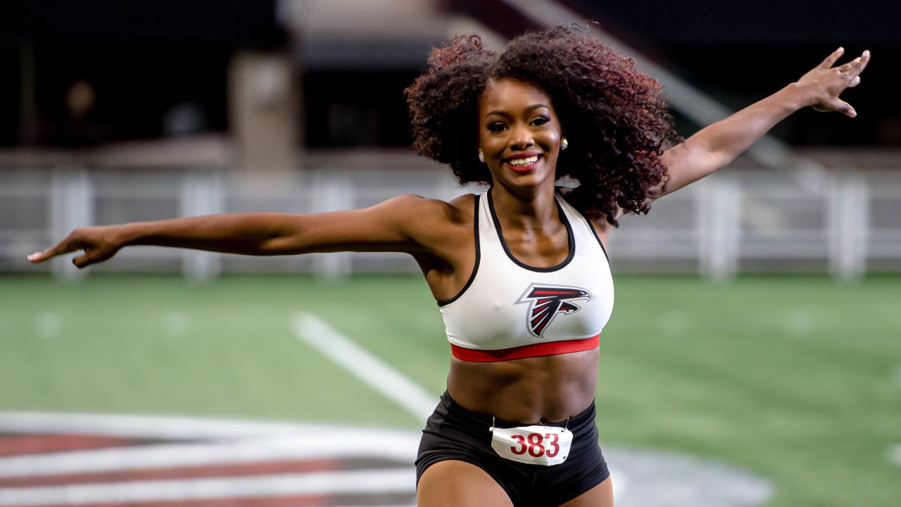 Atlanta Falcons Cheerleaders on X: Today is the FINAL day to register for  2022 Auditions presented by Orangetheory Fitness! Registration closes  TONIGHT at 11:59pm. Don't miss out on your chance to be