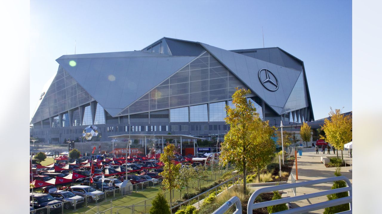 The Atlanta Falcons' Mercedes-Benz Stadium, now finished, in 27 photos -  Curbed Atlanta