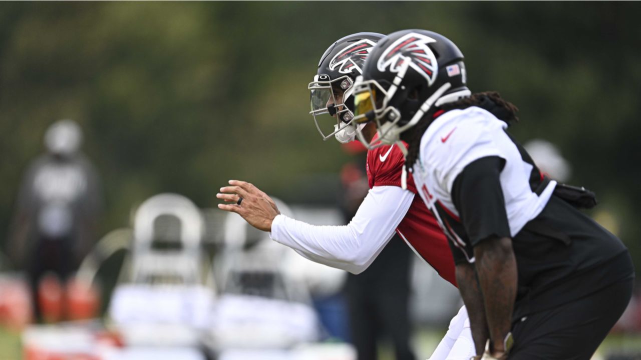 Atlanta Falcons visit with airmen at Eglin