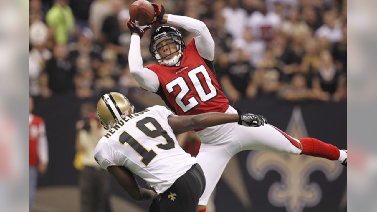 Sept 26, 2010: Atlanta Falcons cornerback Brent Grimes (20) runs