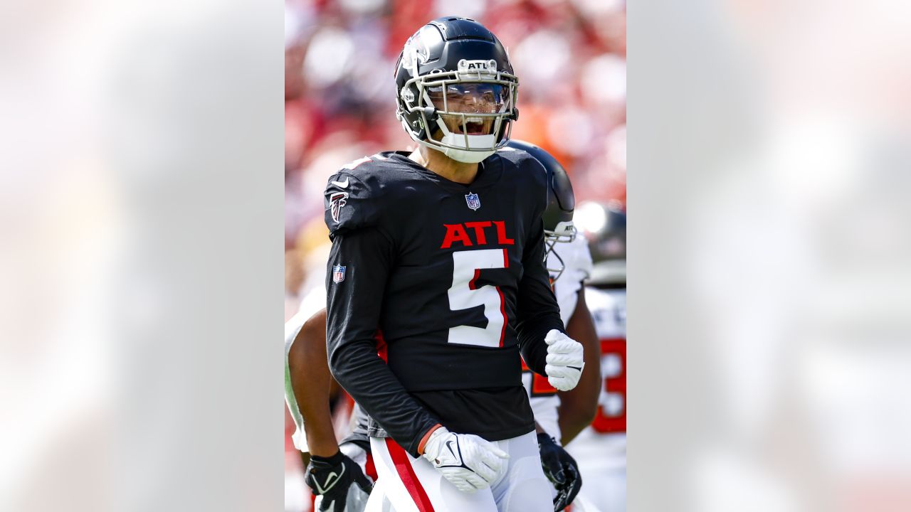 Falcons - Jaguars injury report: Josh Ali did not practice Thursday, will  not travel to London - The Falcoholic