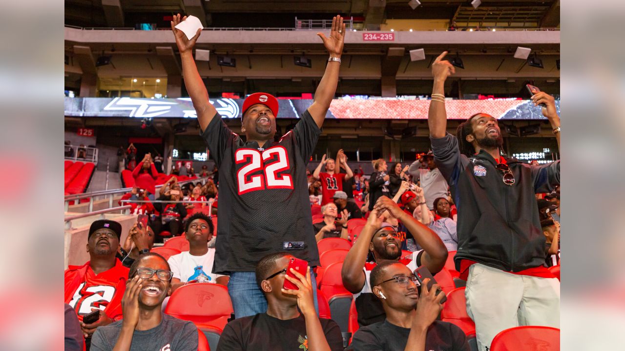 Patriots Draft Party in photos