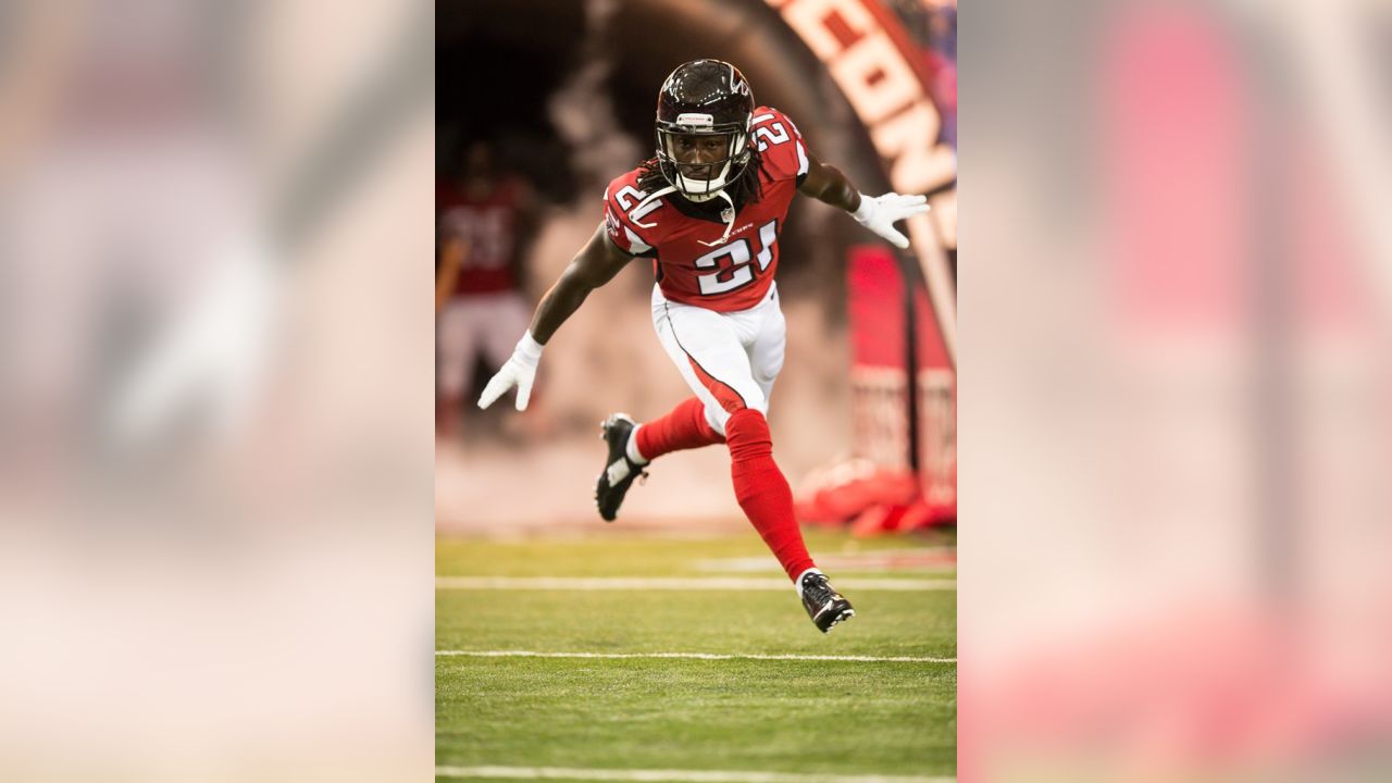 Desmond Trufant Signed 8x10 Photo Atlanta Falcons Superbowl NFL RAD