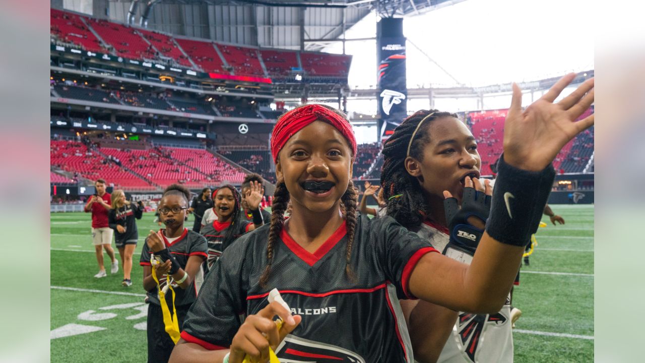 PHOTOS: NFL FLAG football teams take the field at Mercedes-Benz