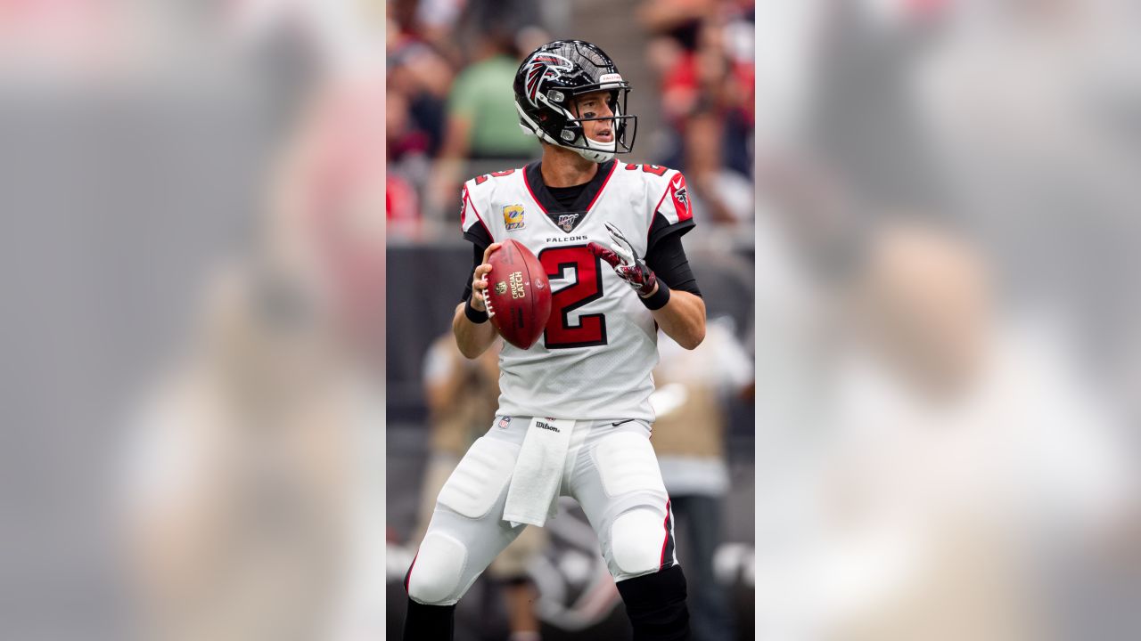 Houston Texans quarterback Deshaun Watson (4) runs against the Atlanta  Falcons during the first half of an NFL football game Sunday, Oct. 6, 2019,  in Houston. (AP Photo/Michael Wyke Stock Photo - Alamy