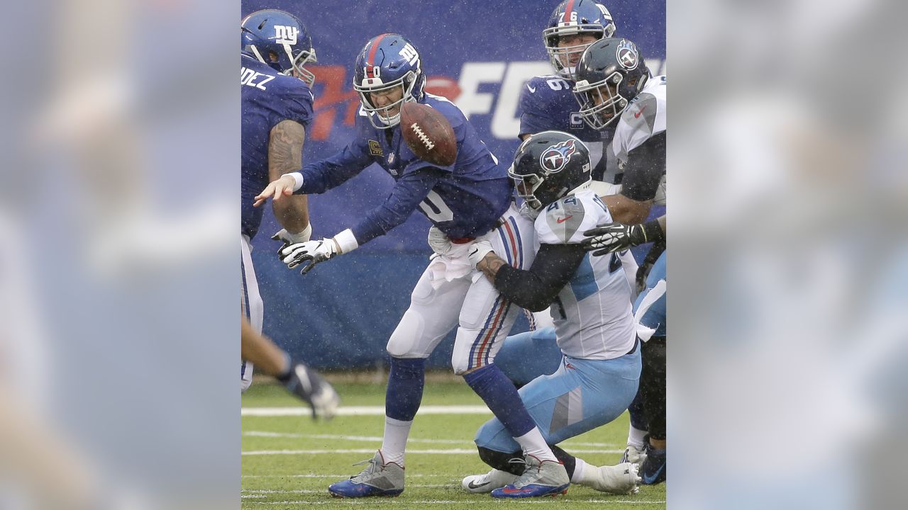 Giants vs. Titans halftime score: Giants trail 7-0 on a sloppy afternoon -  Big Blue View