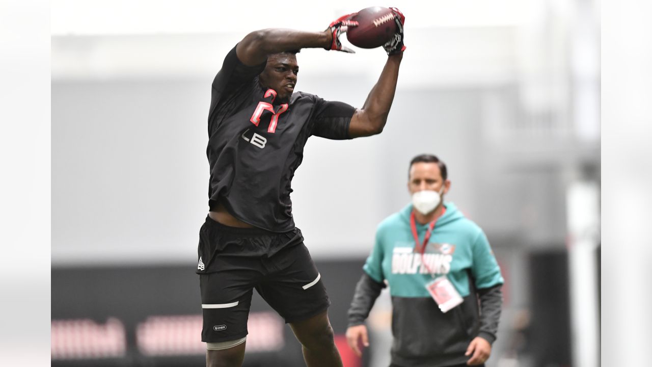 UGA football EDGE Azeez Ojulari slides to NFL Draft second round