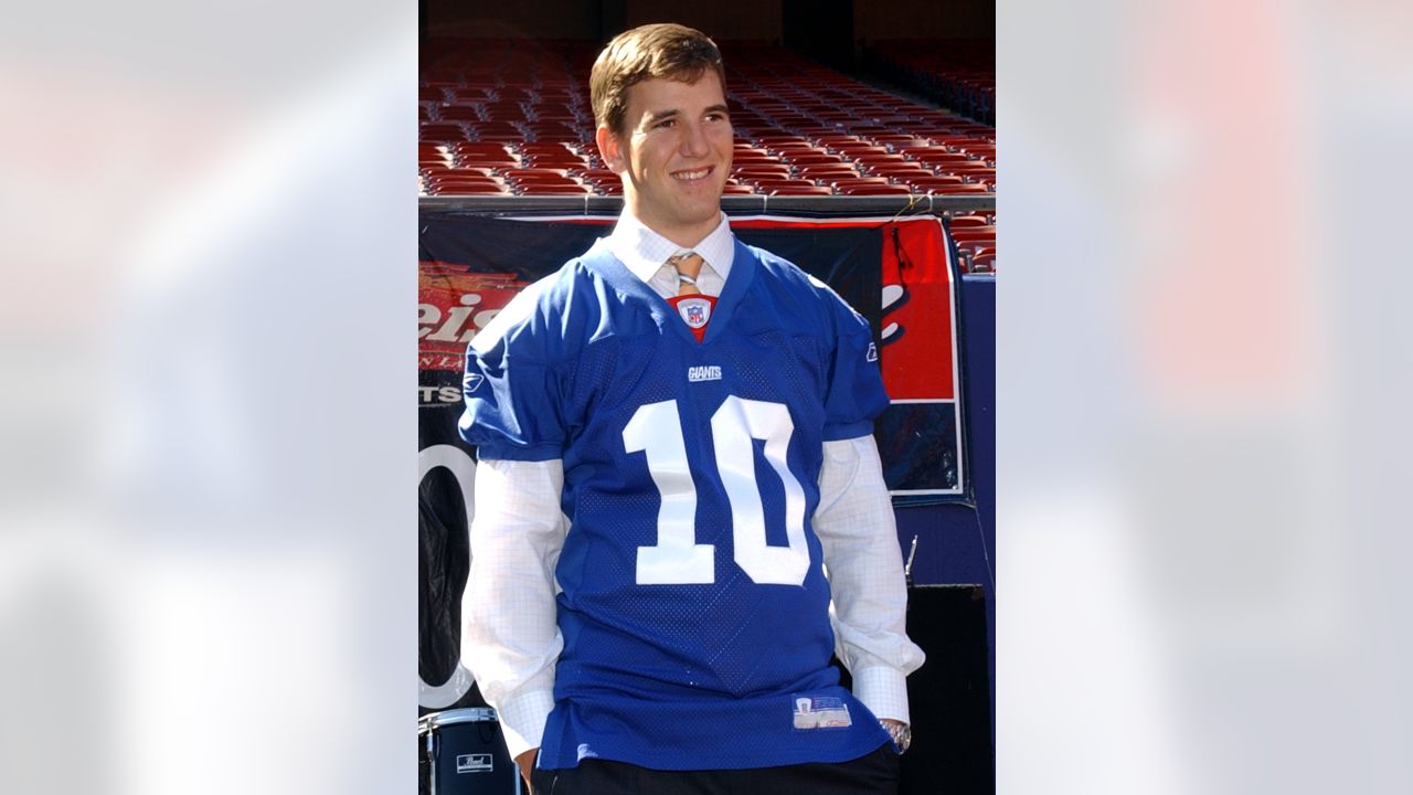 Relive Giants' 2004 Season; Eli Manning 1st Overall Draft Pick Traded to  the Giants 