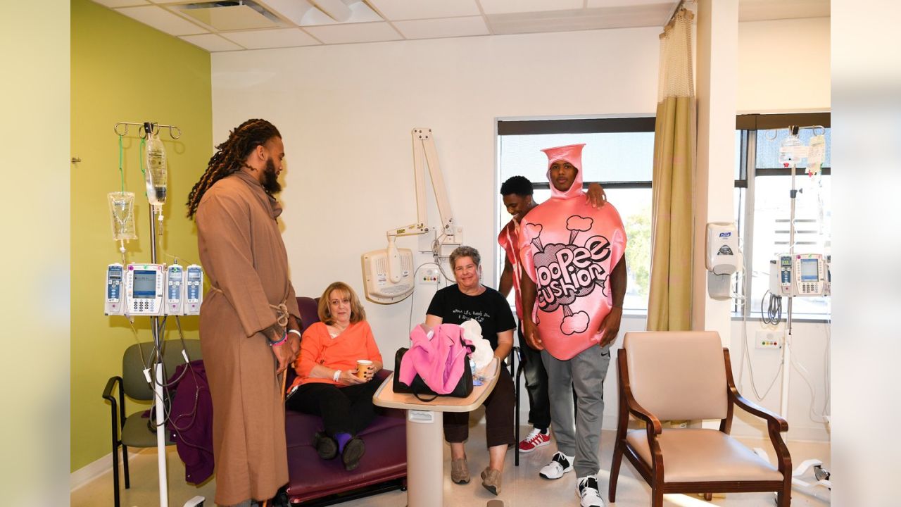 Giants rookies make annual Halloween visit to Hackensack Hospital