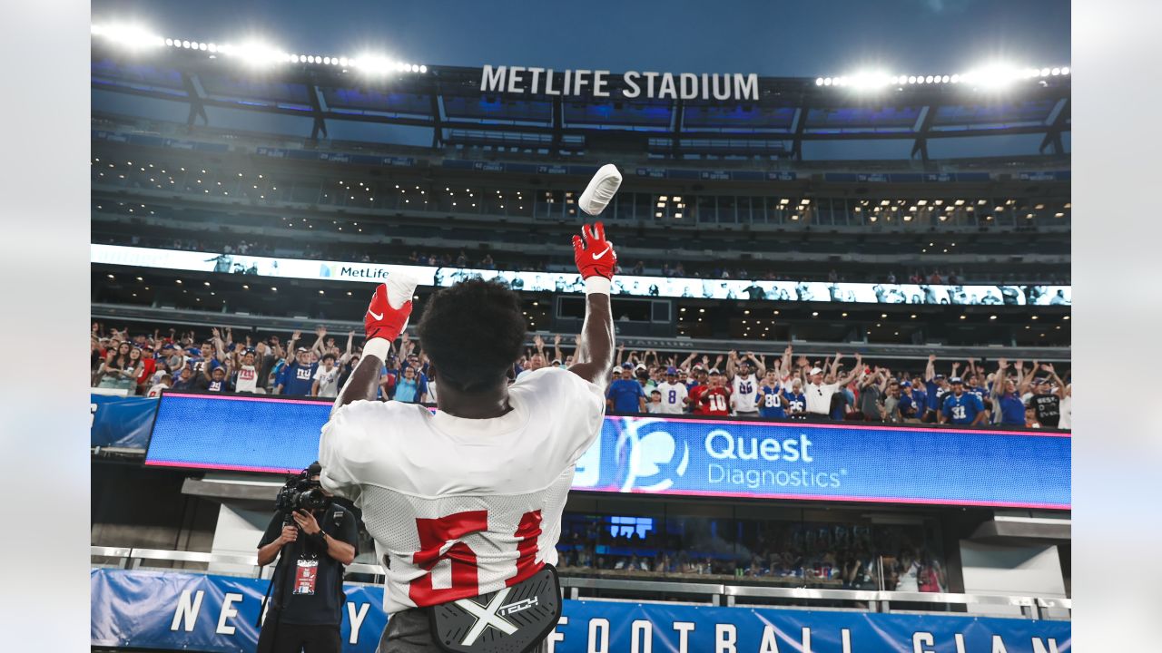 Giants felt fans' love in 'electric' MetLife Stadium