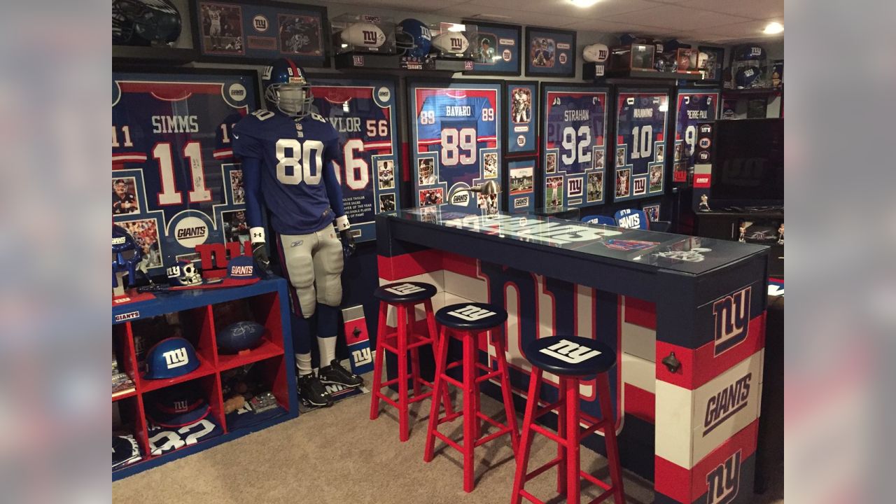 NY Giants Man Cave Maldee 1  Man cave home bar, Man cave basement