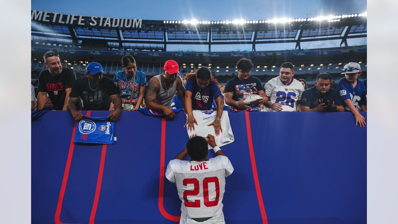 Giants announce Open Camp dates and Fan Fest Movie Night - Big Blue View