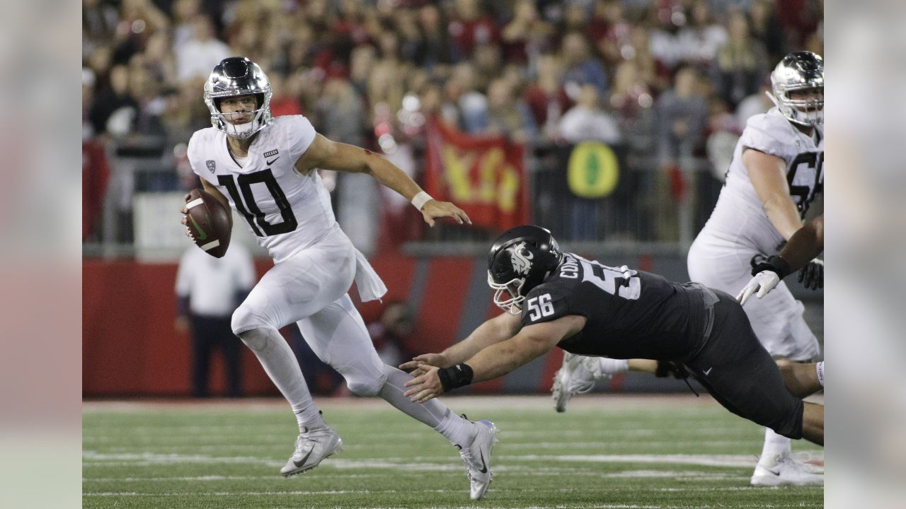 What NFL Scouts Will Be Watching: Top-ranked Oregon QB Justin Herbert  searching for statement win vs. Huskies - The Athletic