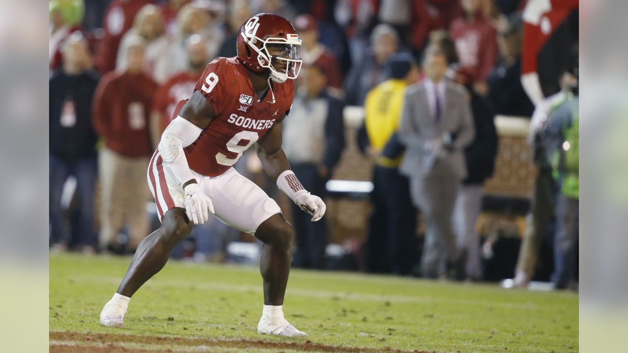 Oklahoma Sooners Football: Kenneth Murray named Big 12 Defensive Player of  the Week - Crimson And Cream Machine