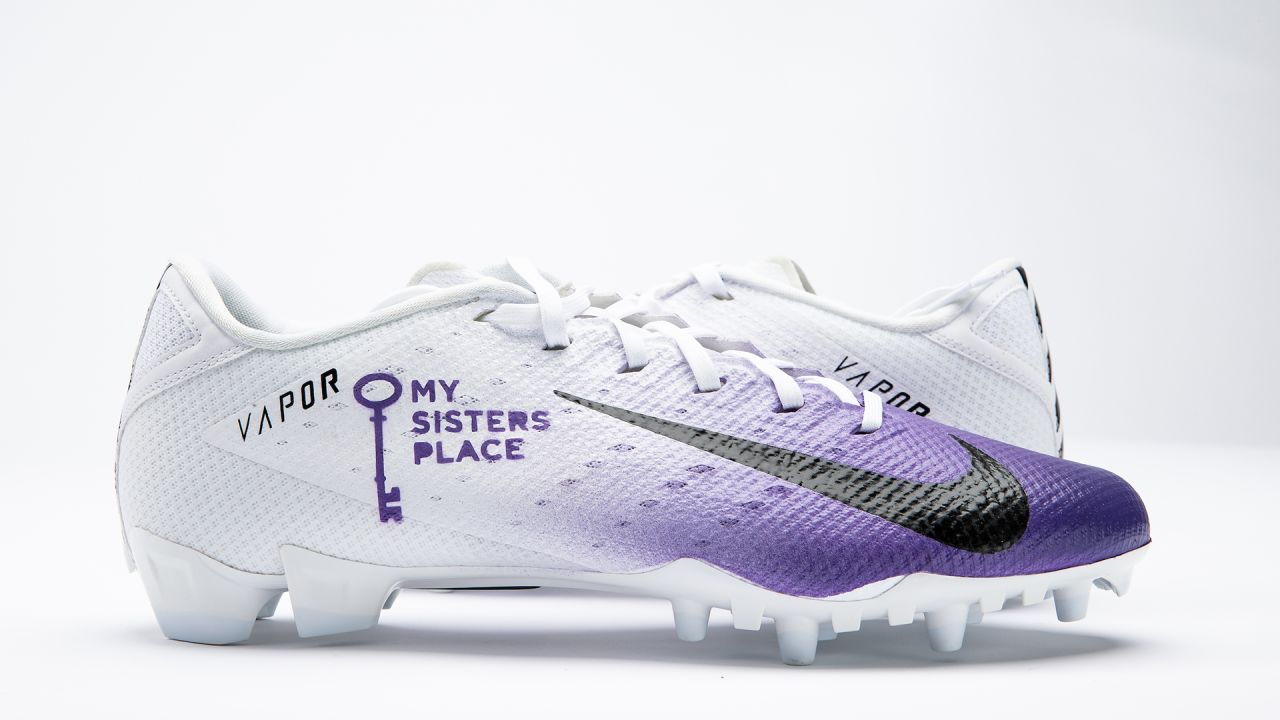 What Pros Wear: DeAndre Hopkins' Nike Vapor Untouchable Pro 1 Cleats - What  Pros Wear