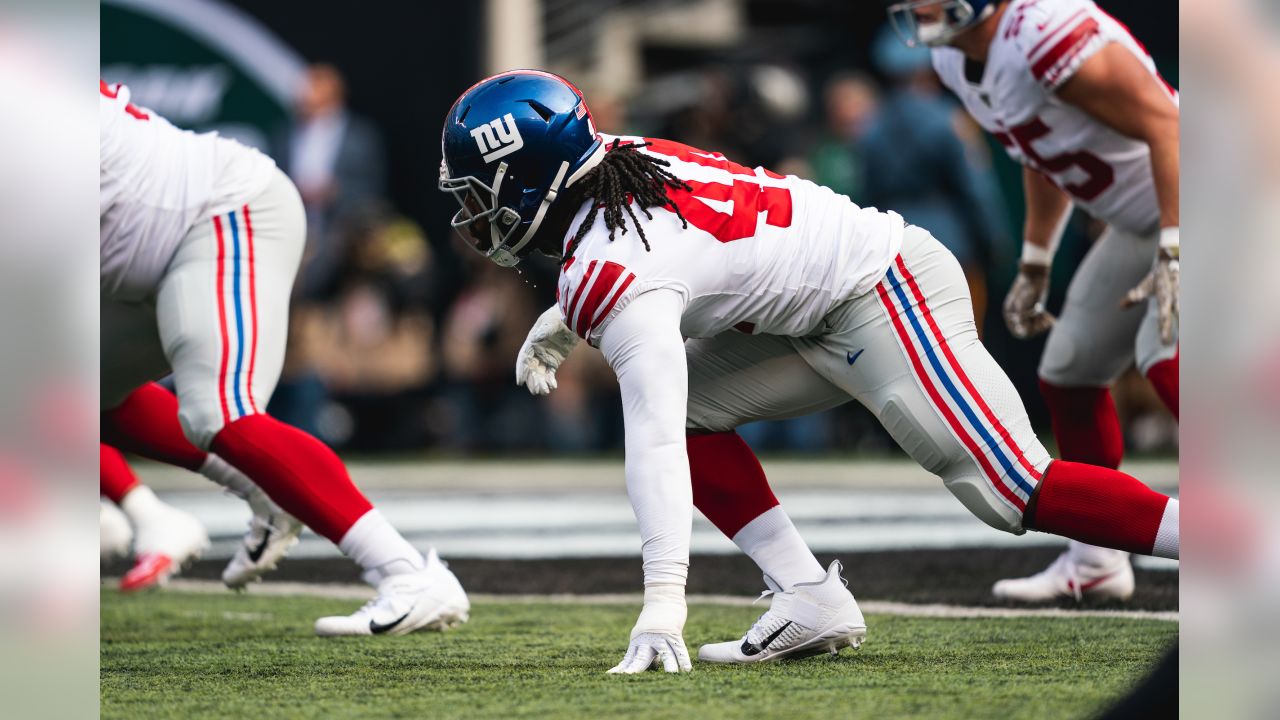 Photos: LB Markus Golden