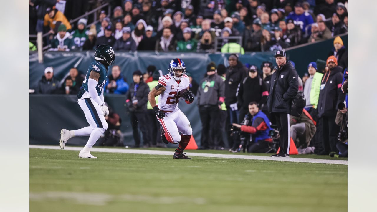 \ud83d\udcf8 Photos: Giants face Eagles in Week 18