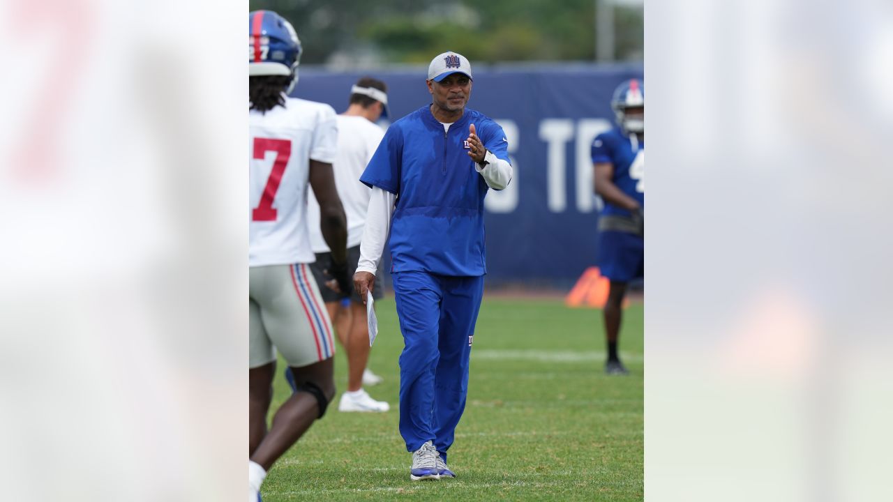 Angela Baker goes from playing field to Giants' coaching ranks - Newsday