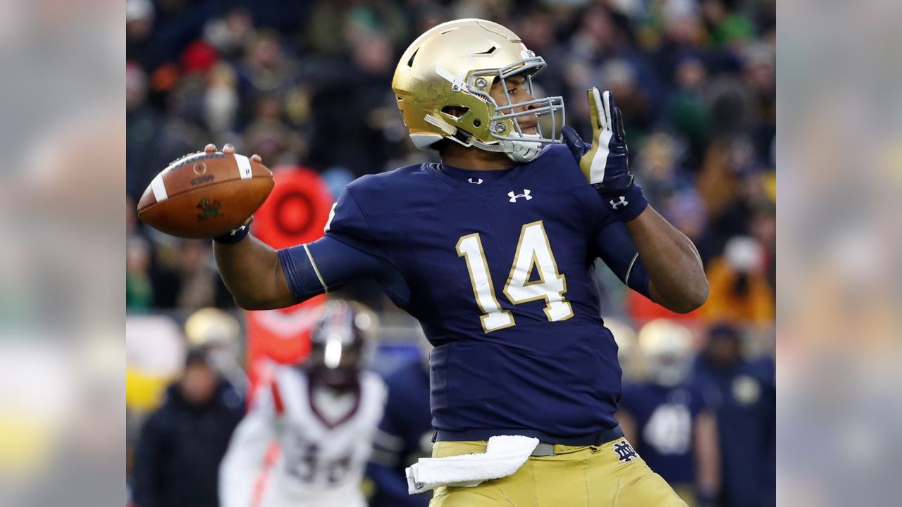 2017 NFL draft scouting reports: Notre Dame QB DeShone Kizer - Sports  Illustrated