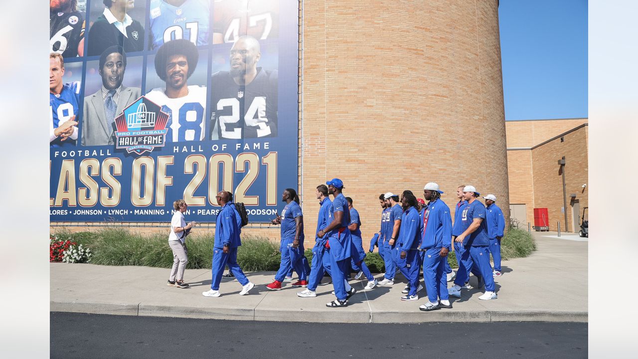 Giants in the Pro Football HOF Game