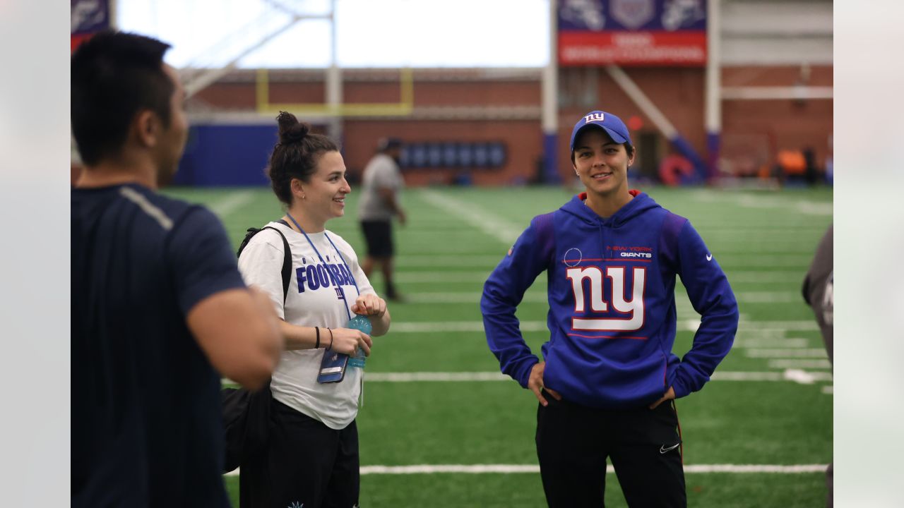 New York Giants host gay football clinic with NFL players and