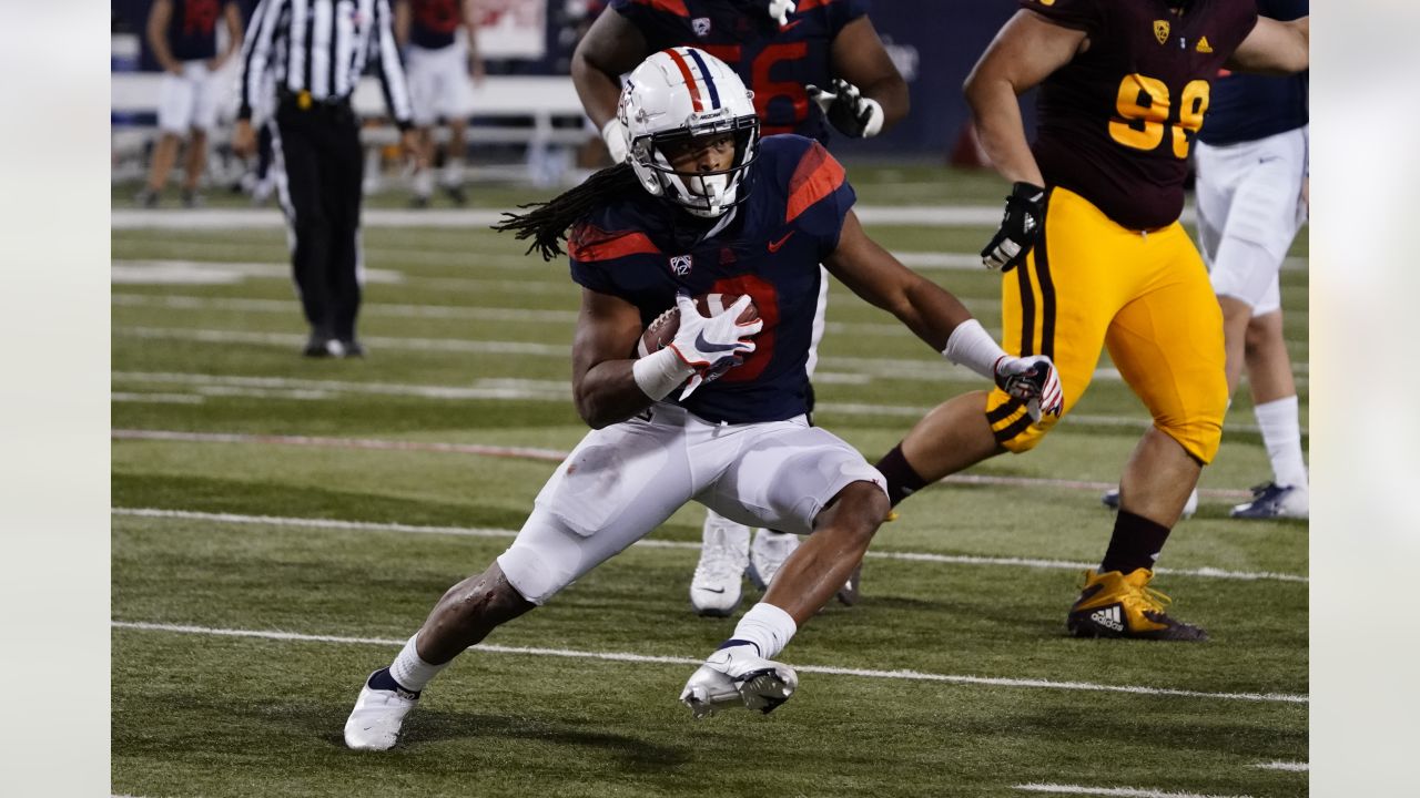 Arizona's Gary Brightwell participates in the school's pro day football  workout for NFL scouts Wednesday, March 17, 2021, in Tucson, Ariz. (AP  Photo/Rick Scuteri Stock Photo - Alamy