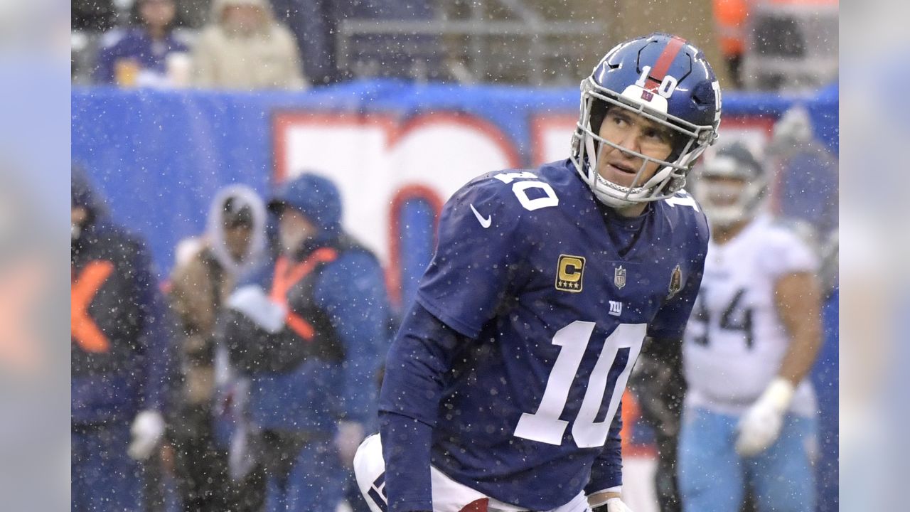 NY Giants break out of losing slump with 36-7 blowout over Titans