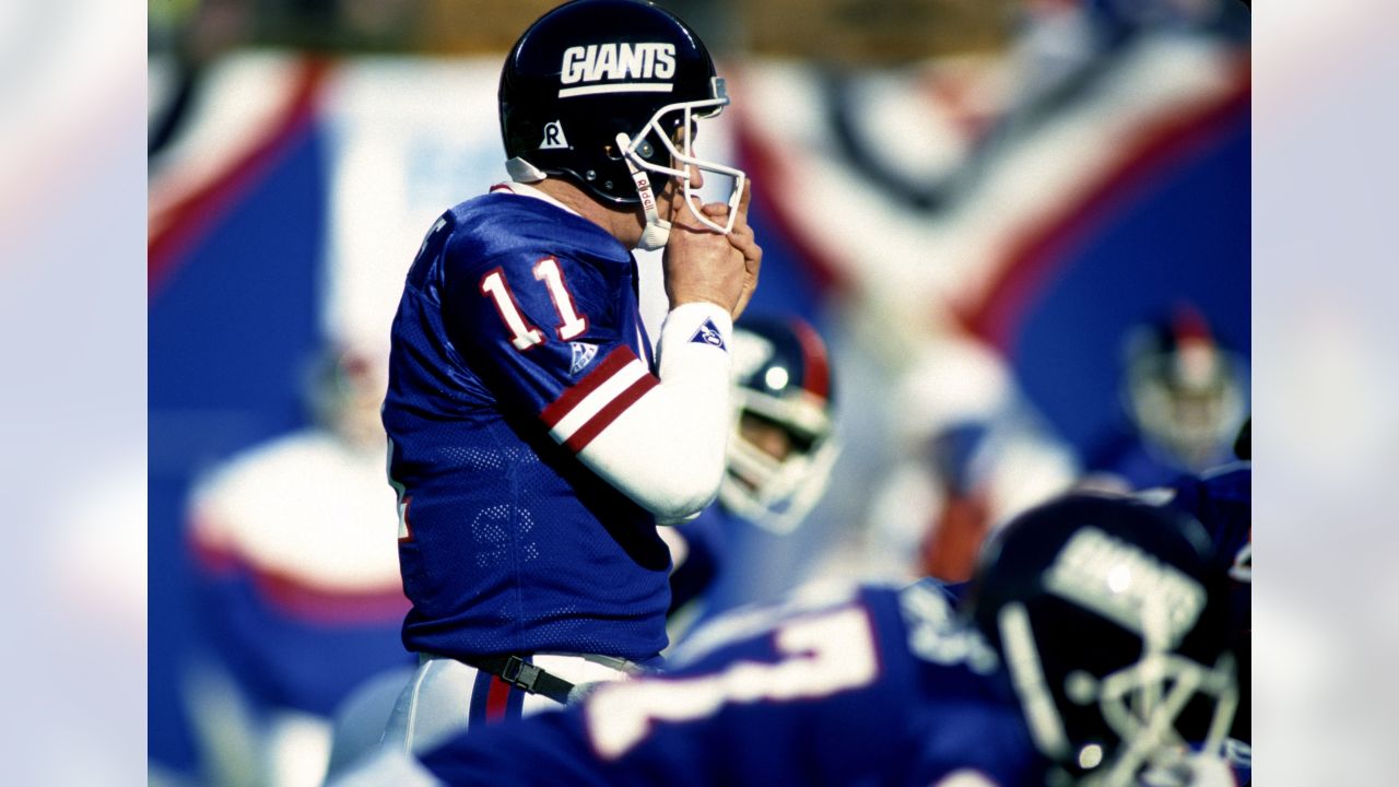 615 Phil Simms Giants Stock Photos, High-Res Pictures, and Images