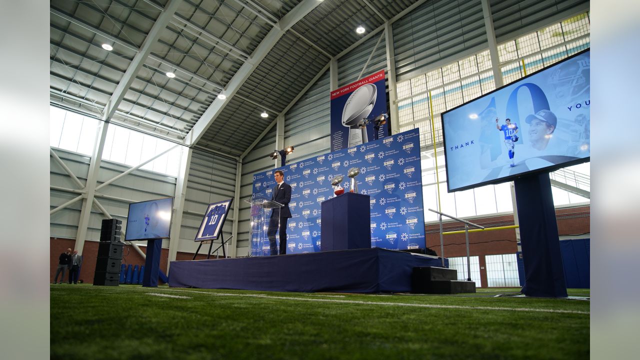 Flashback: Behind the scenes of Eli Manning's retirement ceremony