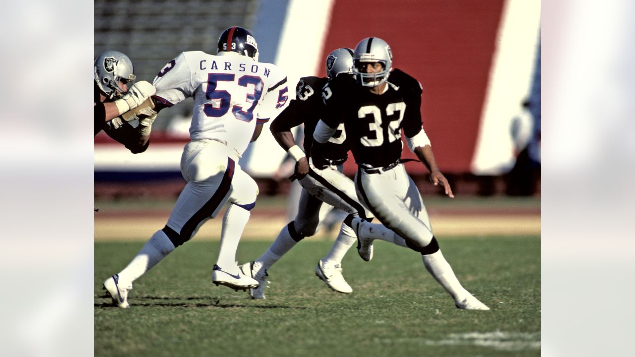 Throwback Thursday: Giants, Raiders were uncommon opponents for years