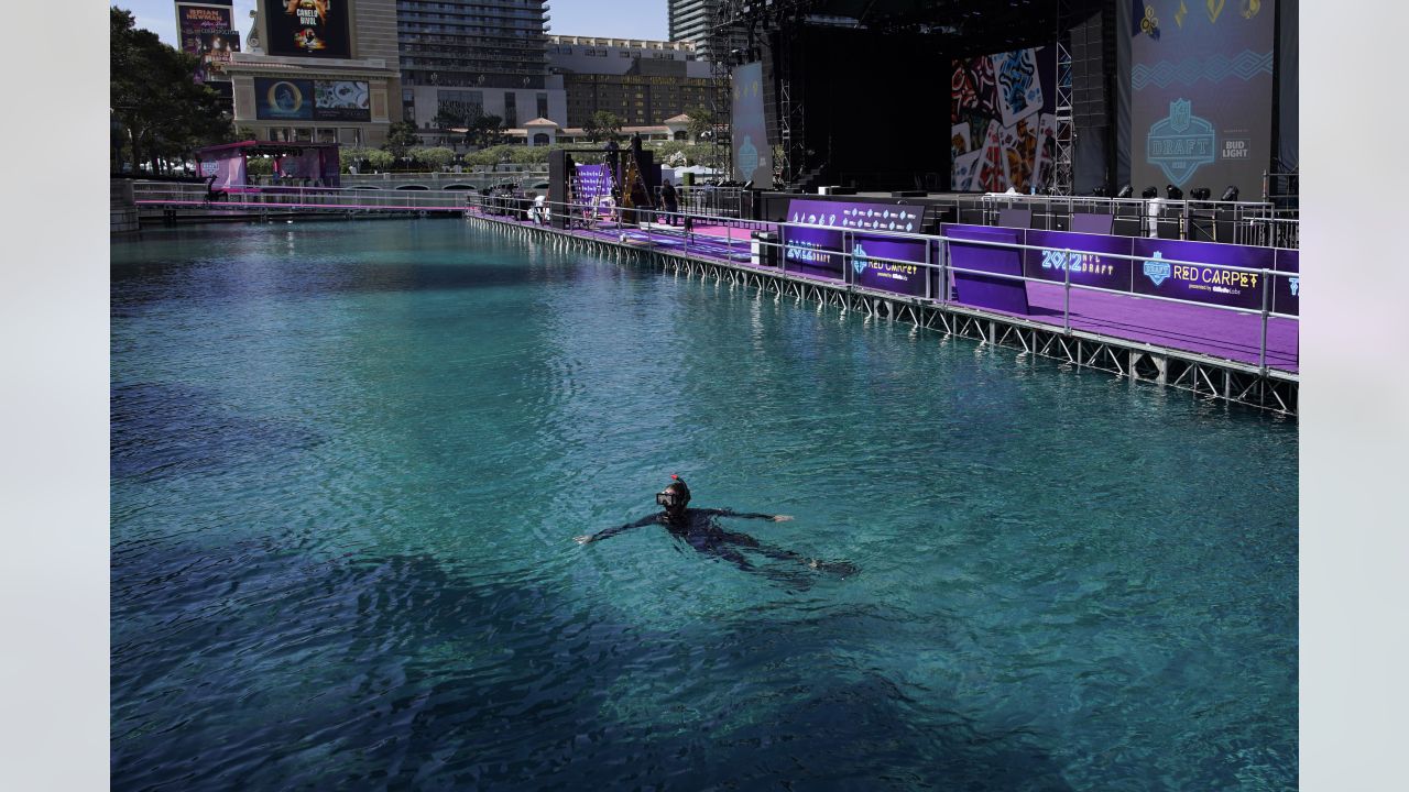 Drone video: NFL Draft 2022 red carpet layout on Las Vegas Strip