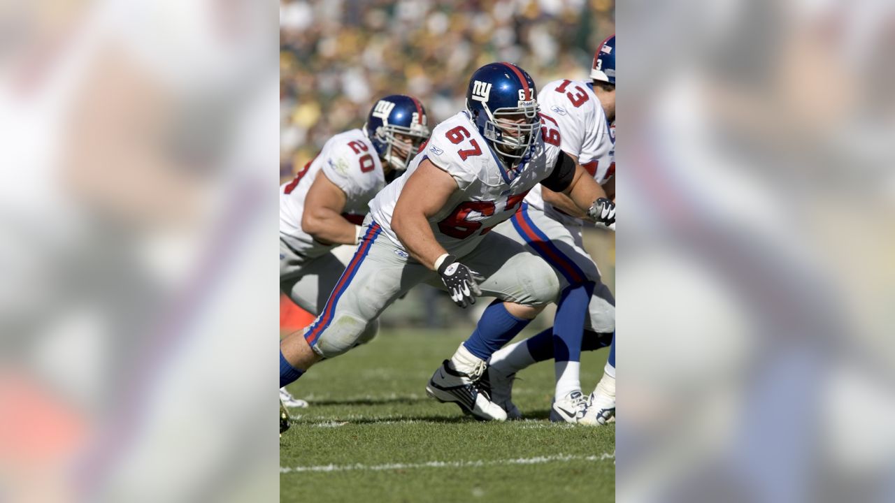 05 September 2012: New York Giants guard Chris Snee (76) during a