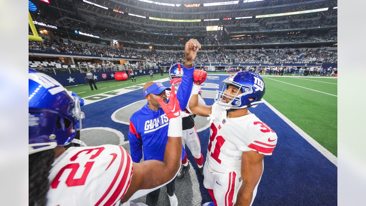 Giants-Cowboys Thanksgiving matchup highlights historic day for