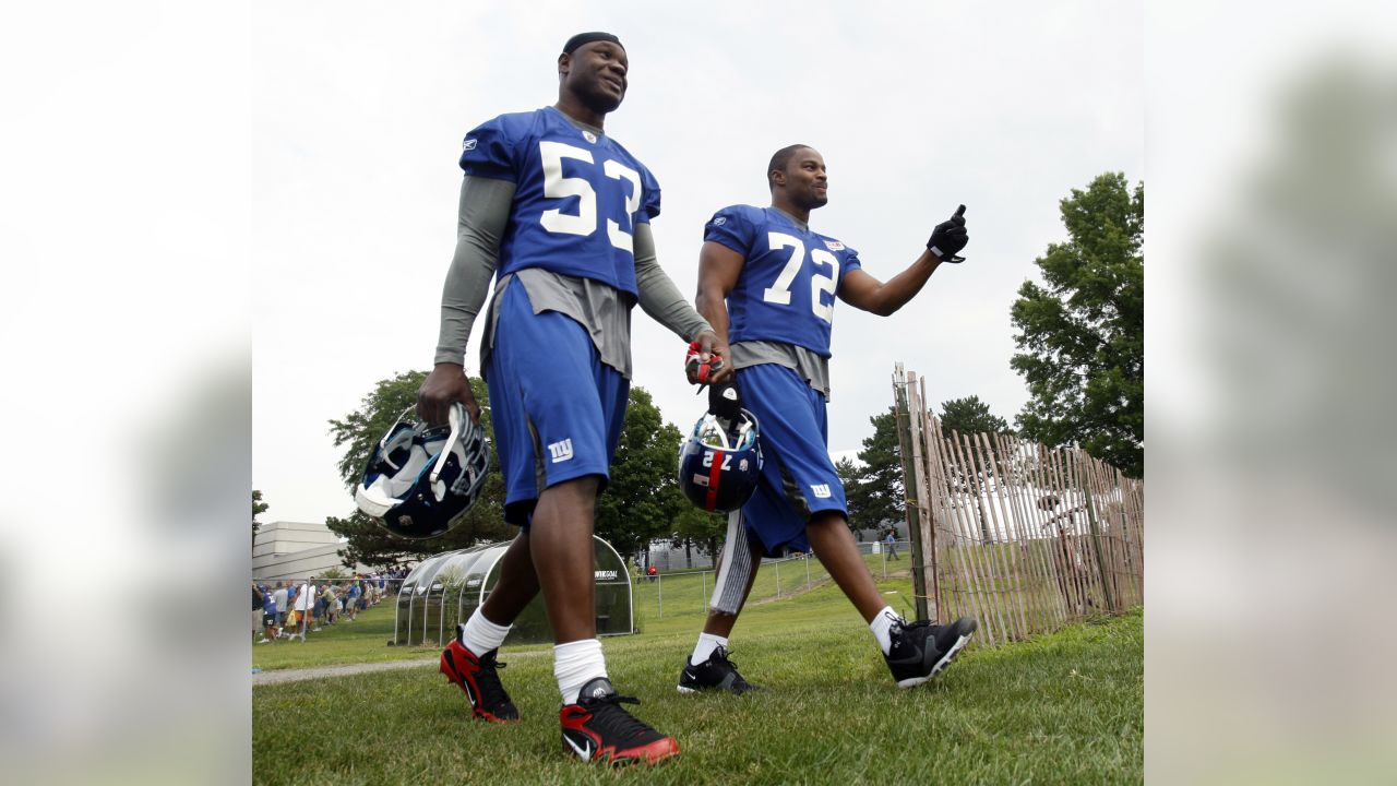 New York Giants open 2010 training camp in Albany – New York Daily