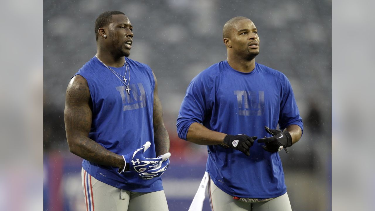 New York Giants on X: Osi Umenyiora will retire as a Giant on