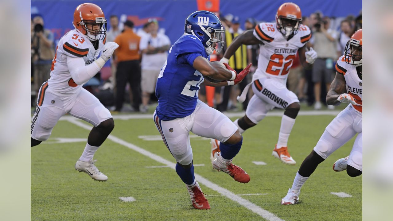 New York Giants vs Cleveland Browns - Holden Luntz Gallery