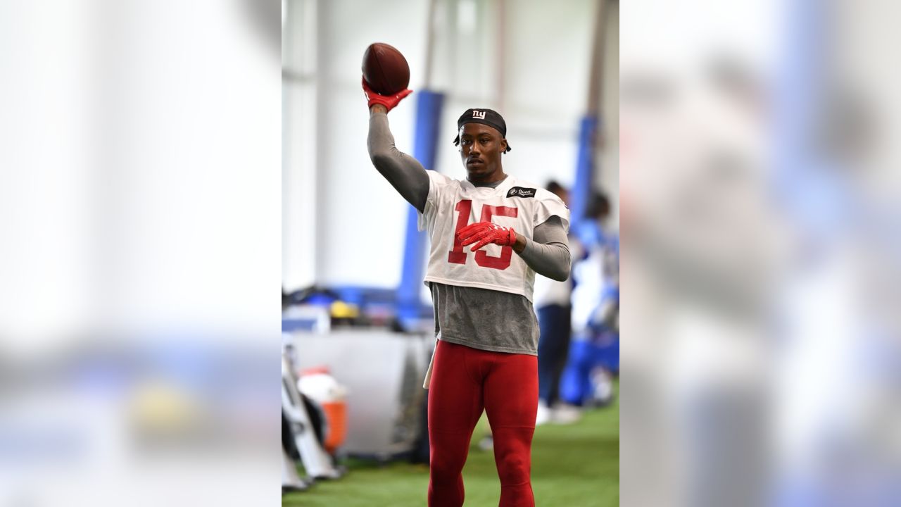 New York Giants: Brandon Marshall can silence critics of Jets tenure