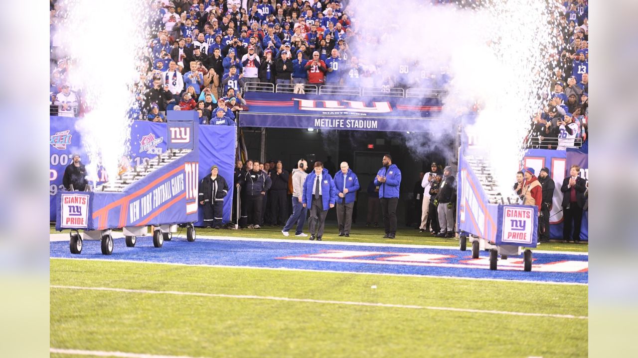 Three legends join Giants Ring of Honor